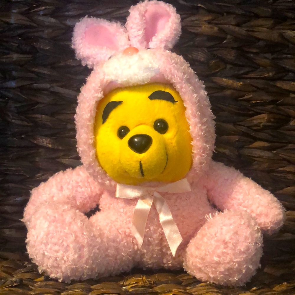 SALE ❤️ Vintage Top Shelf Toys Winnie the Pooh Easter Bunny - Picture 1 of 7